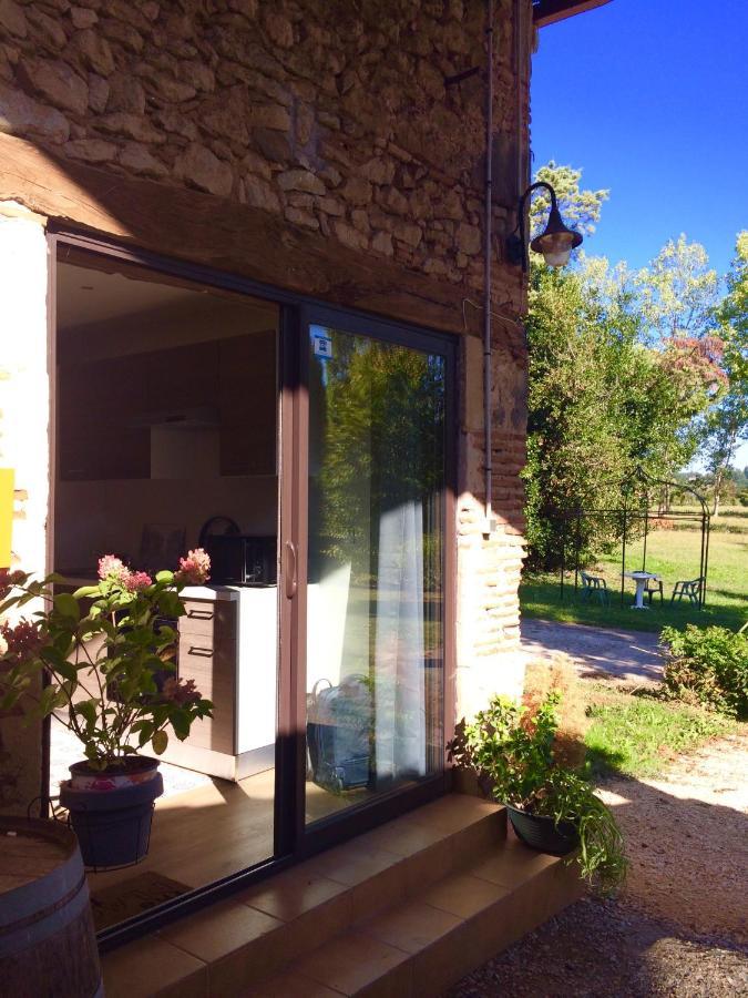 Petit Loft Ideal, Tourisme Et Affaires Ledat Kültér fotó